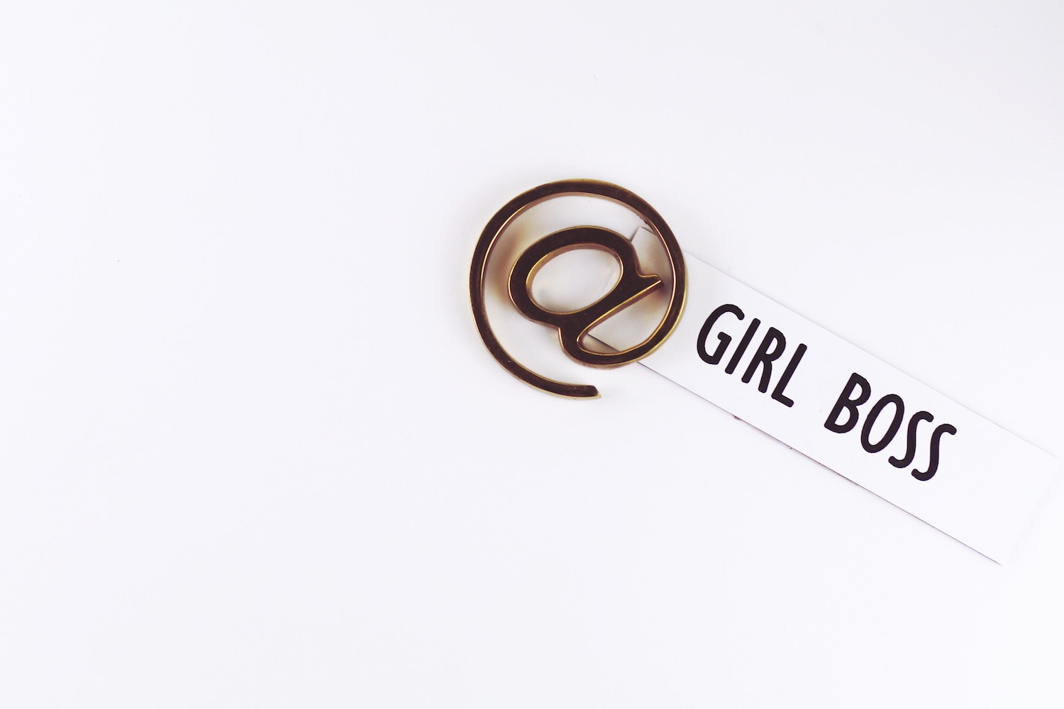 15 Awesome Gift Ideas for the Girl Bosses in Your Life