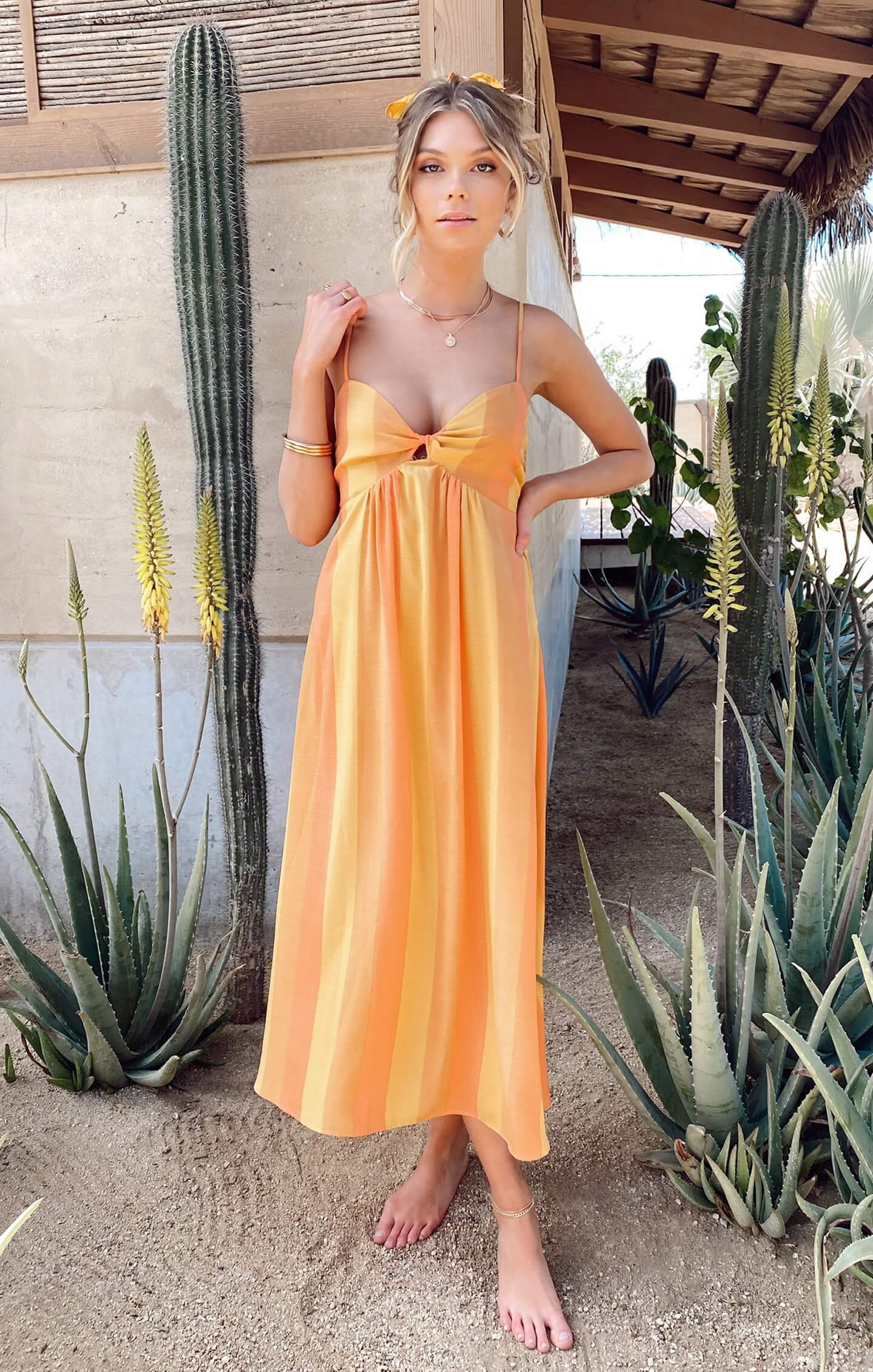 Summer Outfits Sundresses Beach Casual Sunkissed Stripe Orange Midi Dress Show Me Your Mumu (1)